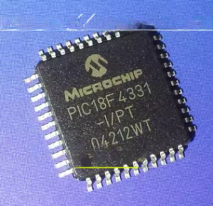 romper la memoria eeprom del microprocesador PIC18F4331 puede ayudar al ingeniero a restaurar el firmware integrado desde la memoria flash del programa MCU PIC18F4331 segura y la memoria de datos eeprom, copiar el código fuente extraído al nuevo microcontrolador PIC18F4331 para clonación