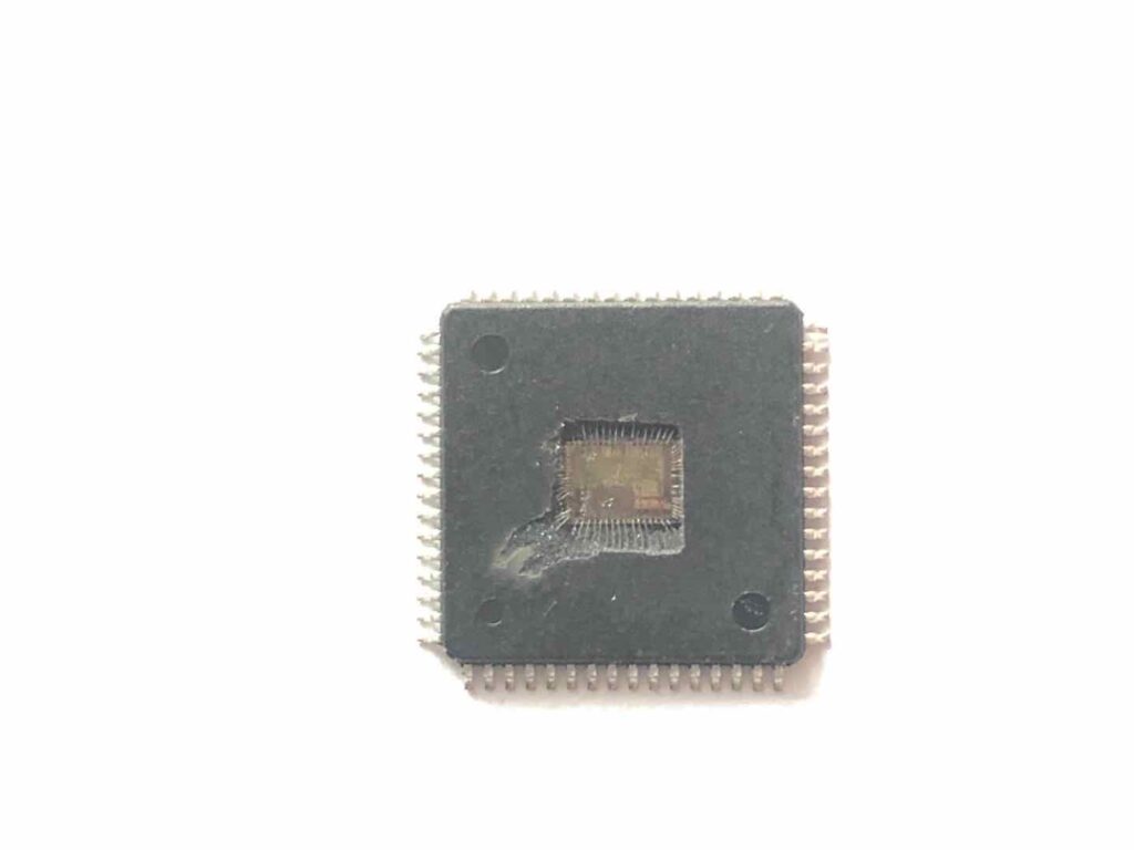 NXP Secured MCU SPC5602PEF0MLH6 Flash Binary Copying needs to crack nxp locked microprocessor security fuse bit by focus ion beam and then extract embedded firmware from micro-controller's flash memory;